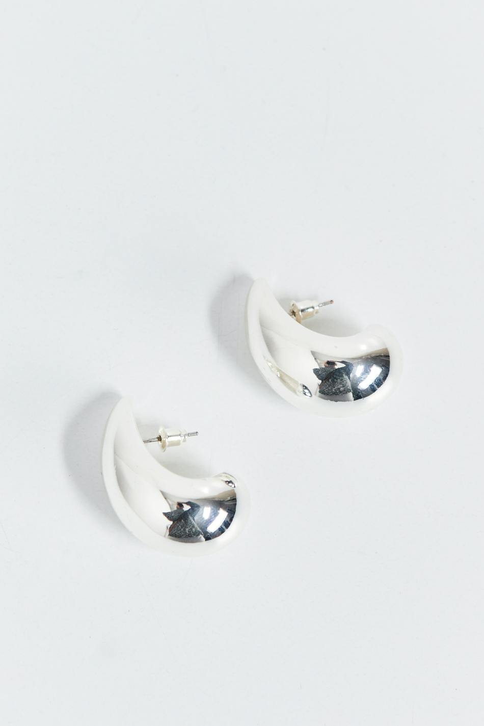 HOLIDAY GIFT: FREE Drop Earrings