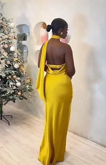 Sexy Sleeveless Halter Solid Color Dress