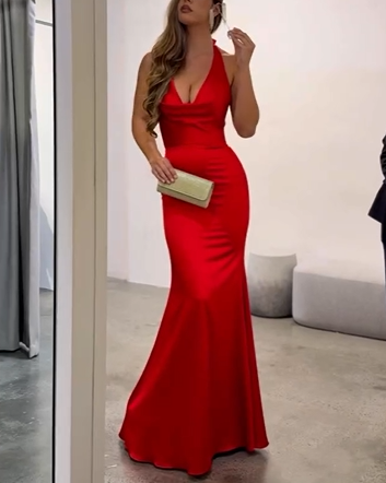 Sexy Sleeveless Halter Solid Color Maxi Dress