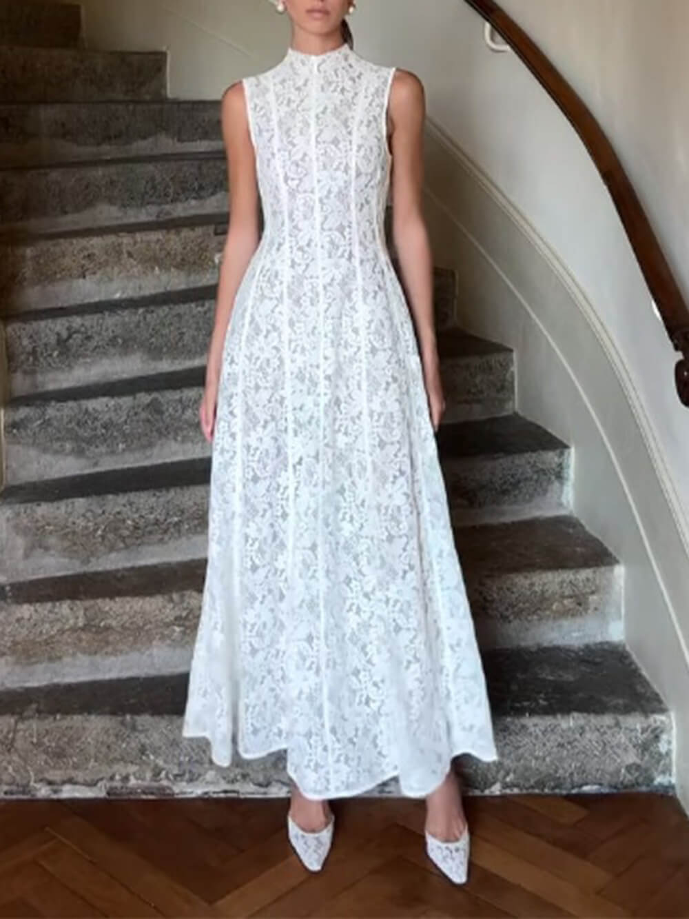 Elegance Timeless Sleeveless Lace Bodycon Maxi Dress