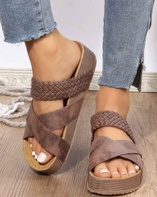 THICK SOLED WOVEN SANDALS