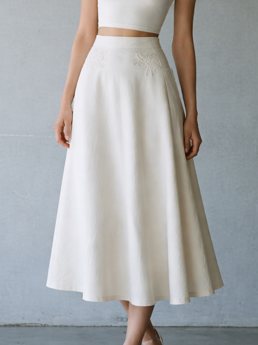 Women's Simple White Cotton-Blend Knit Short-Sleeve Backless Top With Back Tie Detail, And Matching Embroidered Cotton-Blend Skirt Set