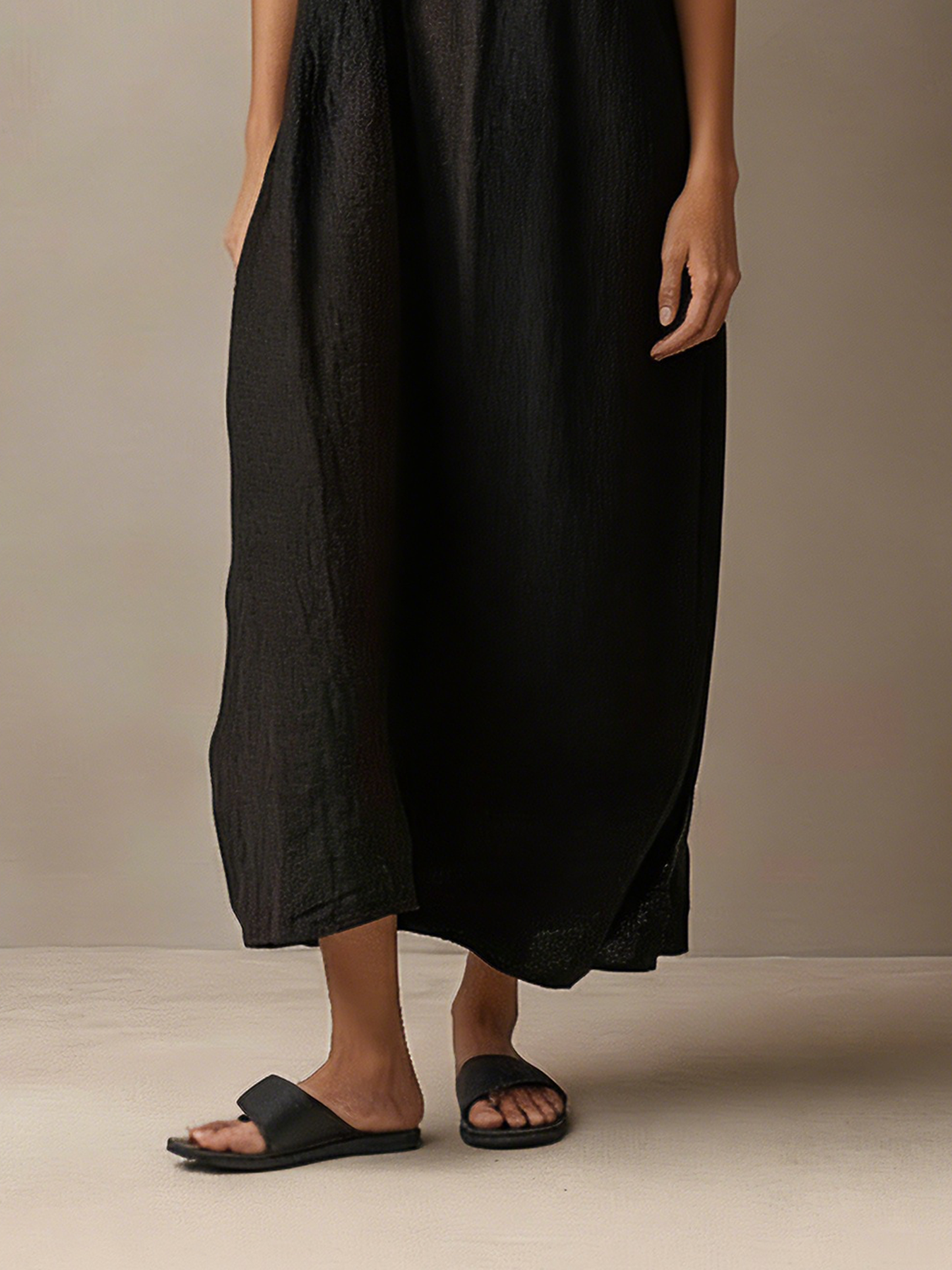 Women's Minimalist Striped Spaghetti Strap Loose Linen-Blend Maxi Dress