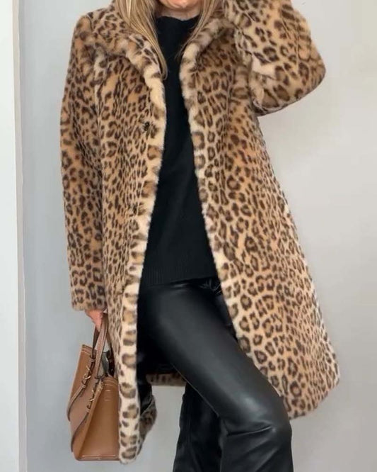 Lysandra™ Elegant Leopard Coat