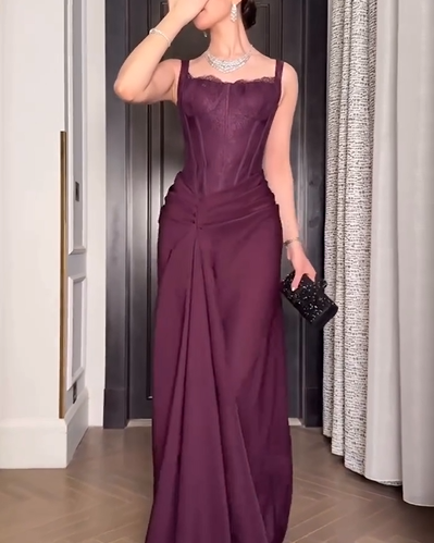 Sexy Strap Lace Slim-Fitting Patchwork Solid Color Maxi Dress