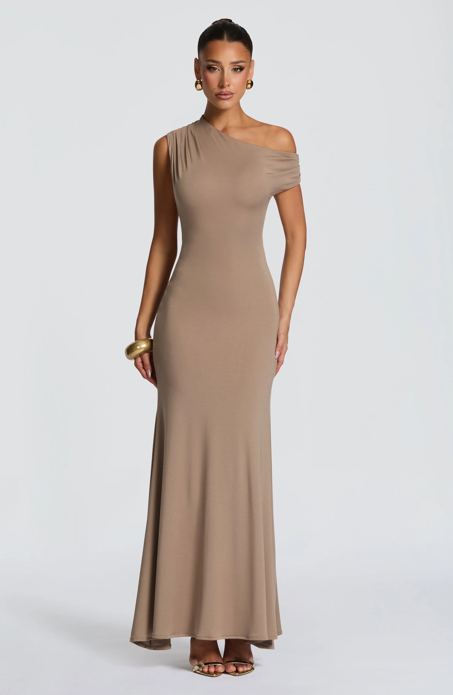 Asymmetric Shoulder Neckline Open-Back Slim-Fit Mermaid Maxi Dress
