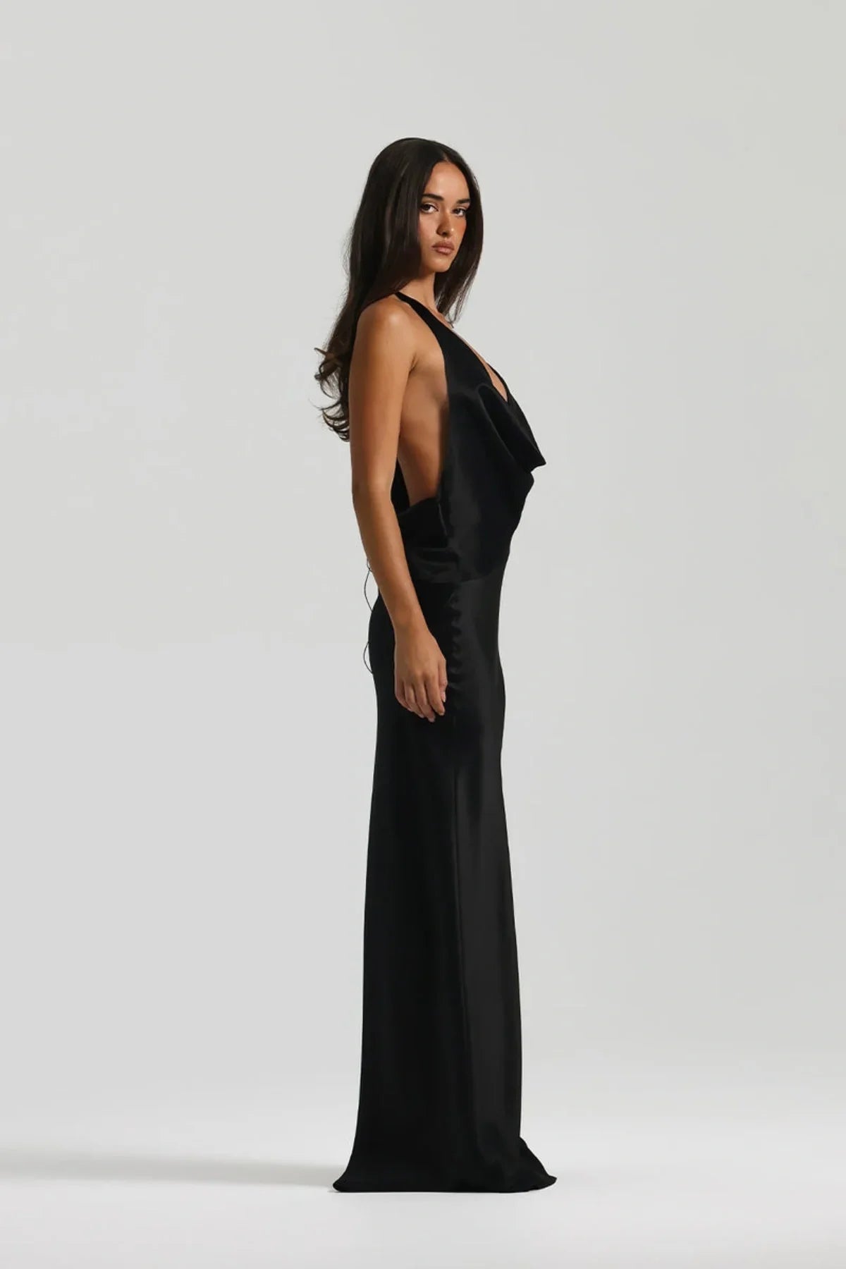 Sexy Sleeveless Deep V Halter Solid Color Evening Dress
