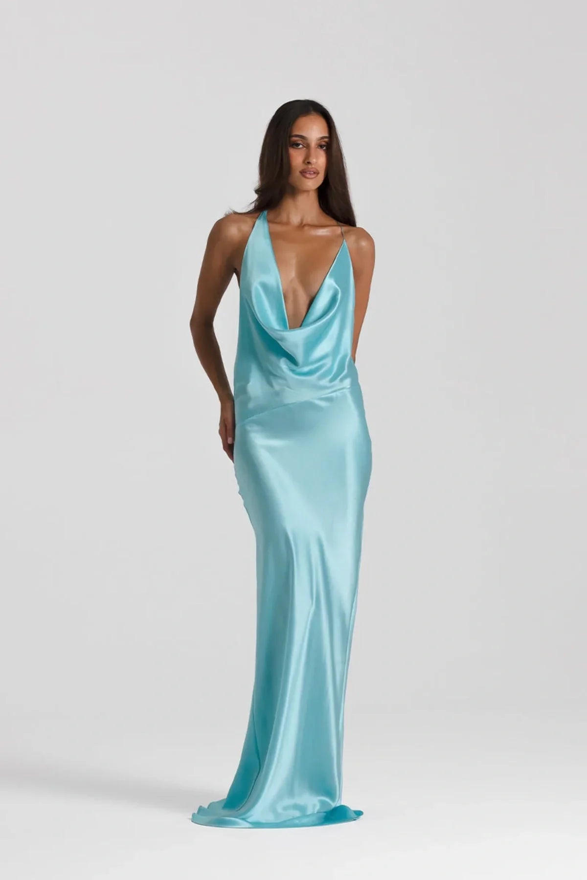 Sexy Sleeveless Deep V Halter Solid Color Evening Dress