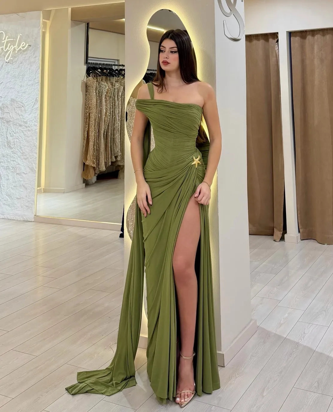 Elegant Olive Green One-Shoulder Ruched High-Slit Train Gown