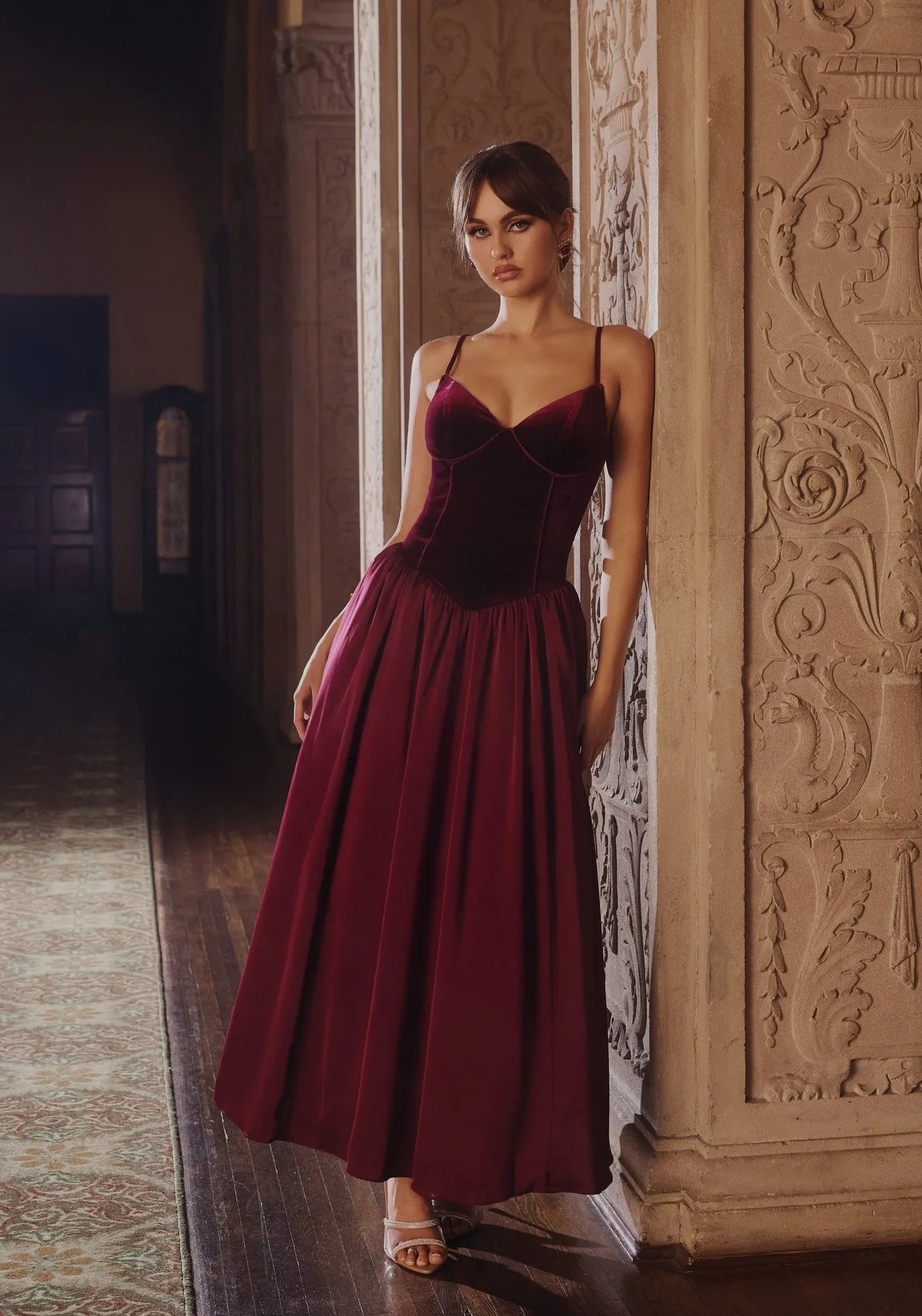 Sexy V-neck Brace Stitching Ruffle Dress