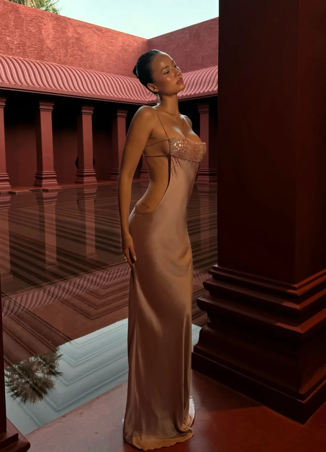 Sexy Sling Rhinestone Bandeau Slim-Fit Dress