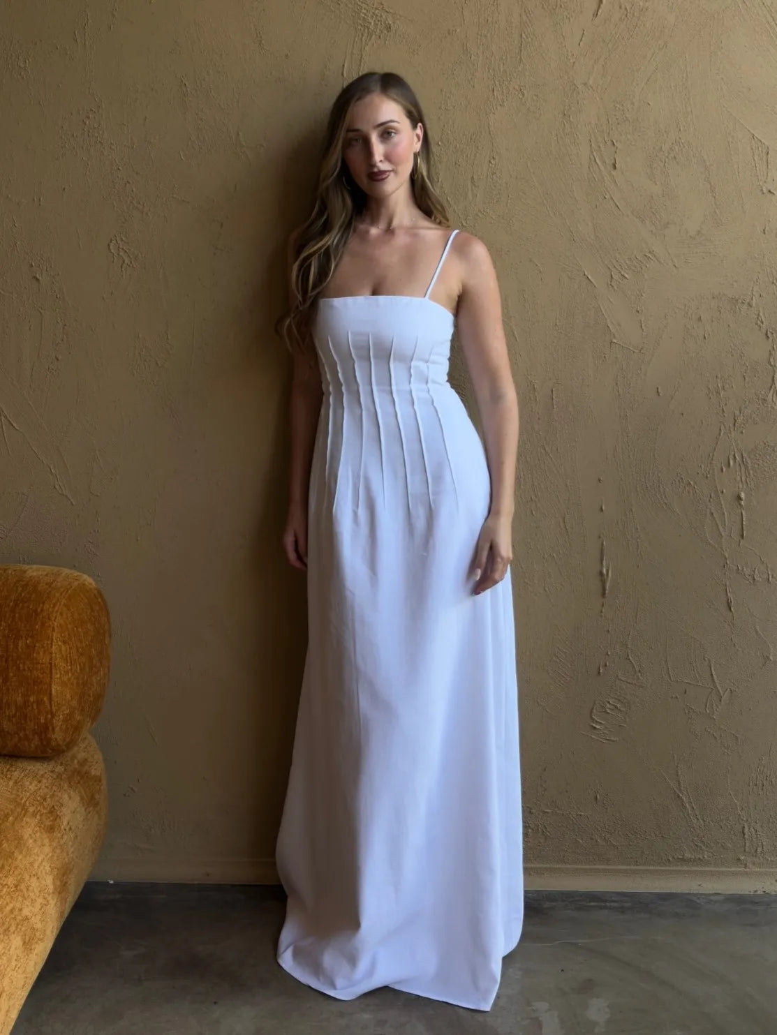 Minimalist Style White Thin Spaghetti Strap Waist-Cinched Flowy Maxi Dress