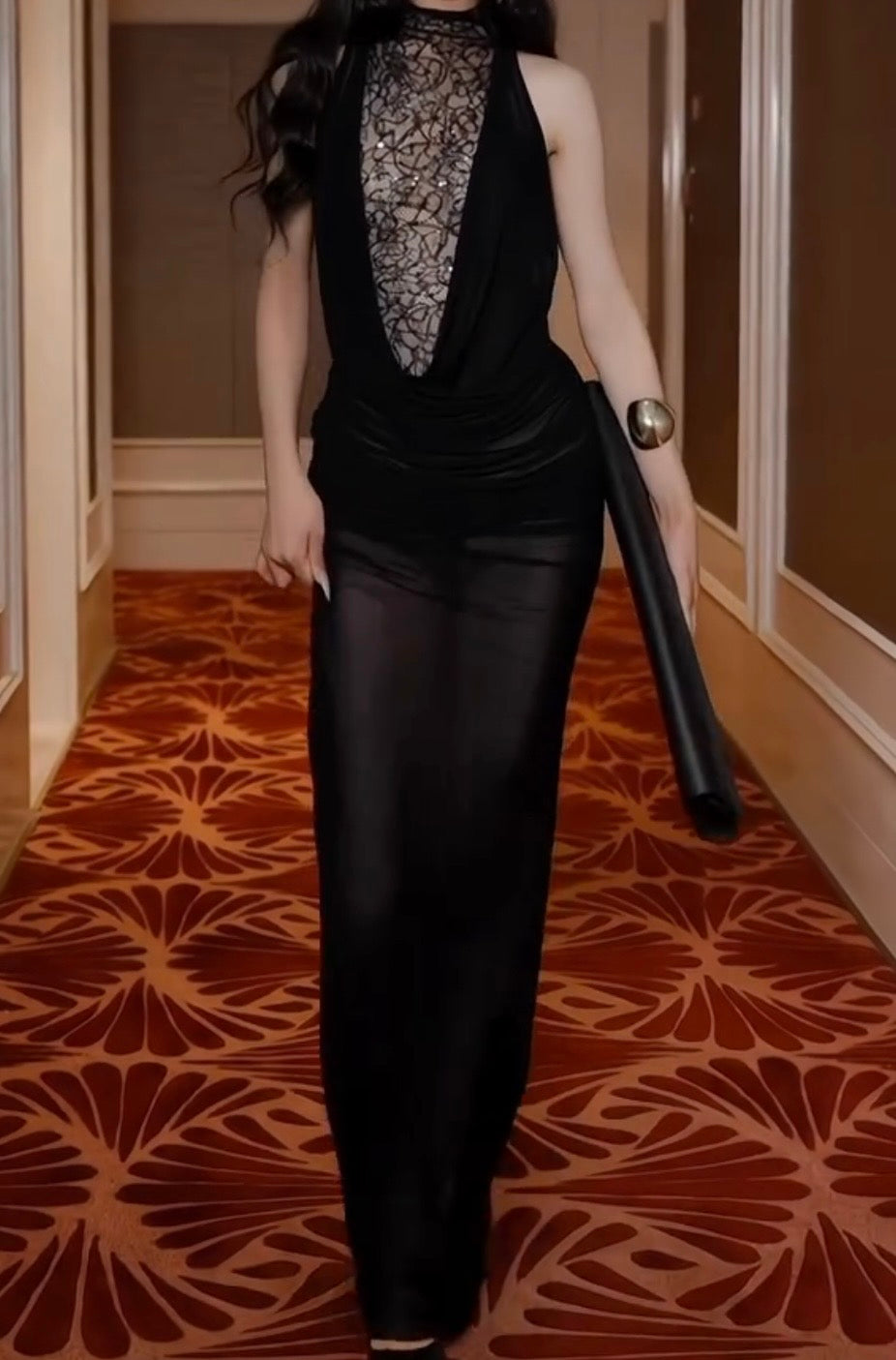 Black Slim-Fit Lace Mesh Swing Collar Maxi Dress