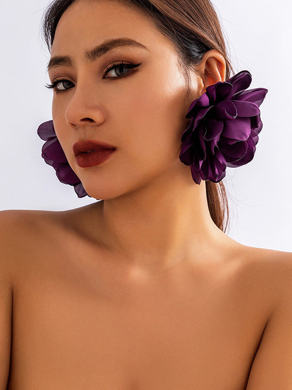 Solid Color Three-Dimensional Flower Drop Earrings