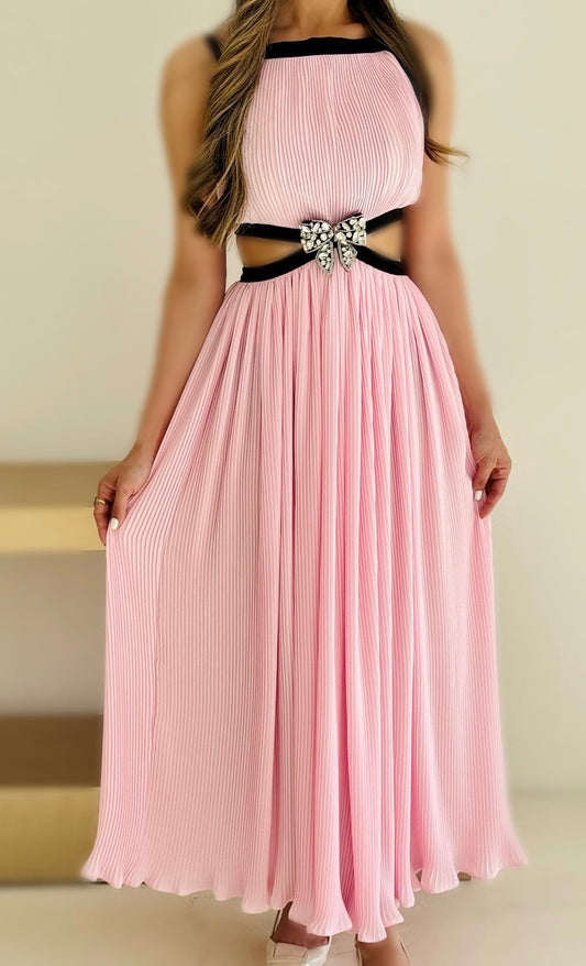Elegant Pleated Hollow Diamond Bow Dress with Suspenders