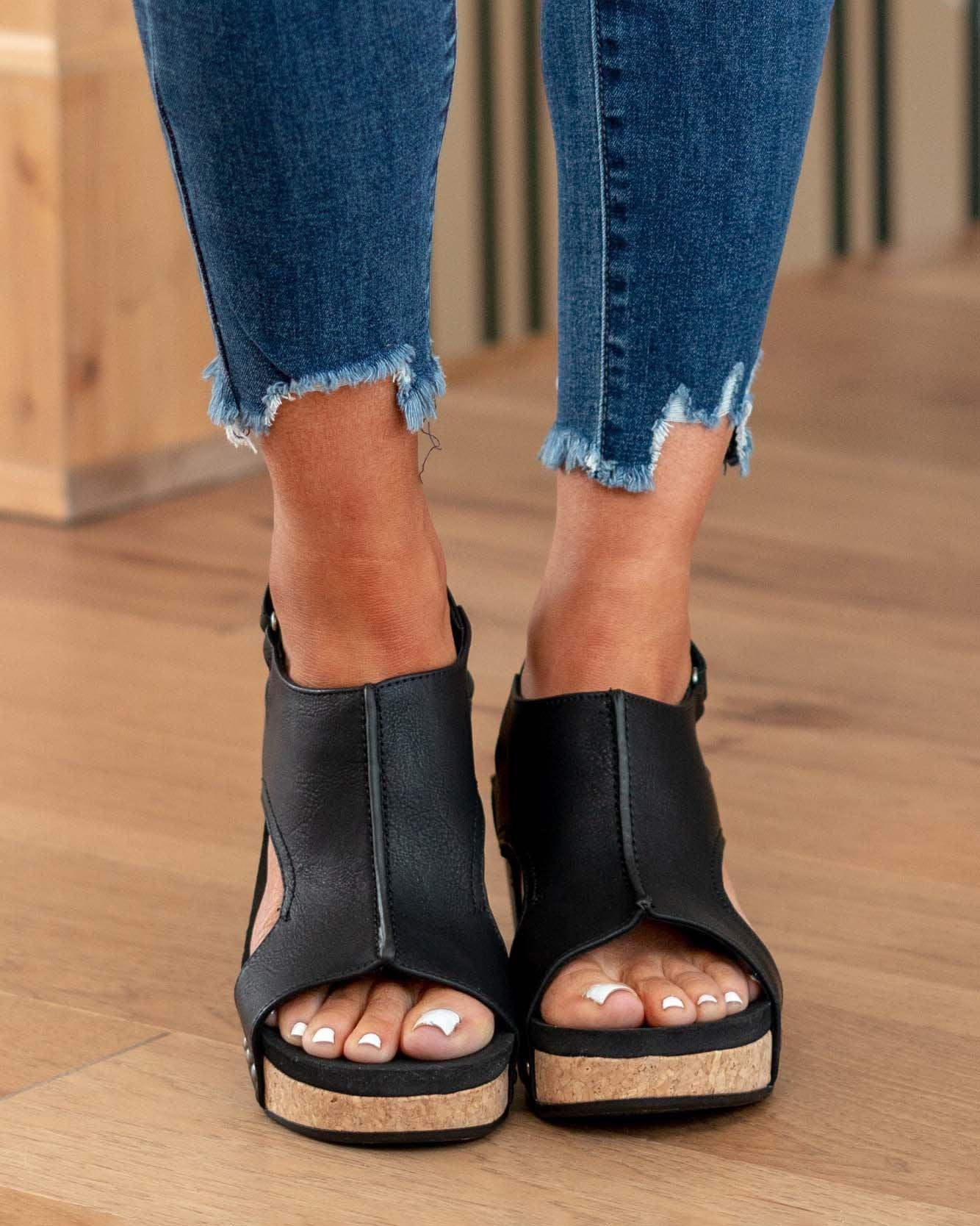 MID HEEL WEDGE SANDALS