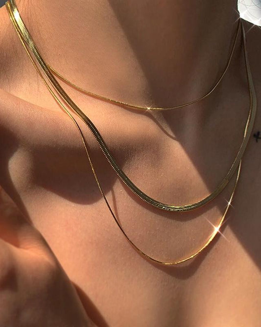 LAYERED COLLARBONE CHAIN NECKLACE